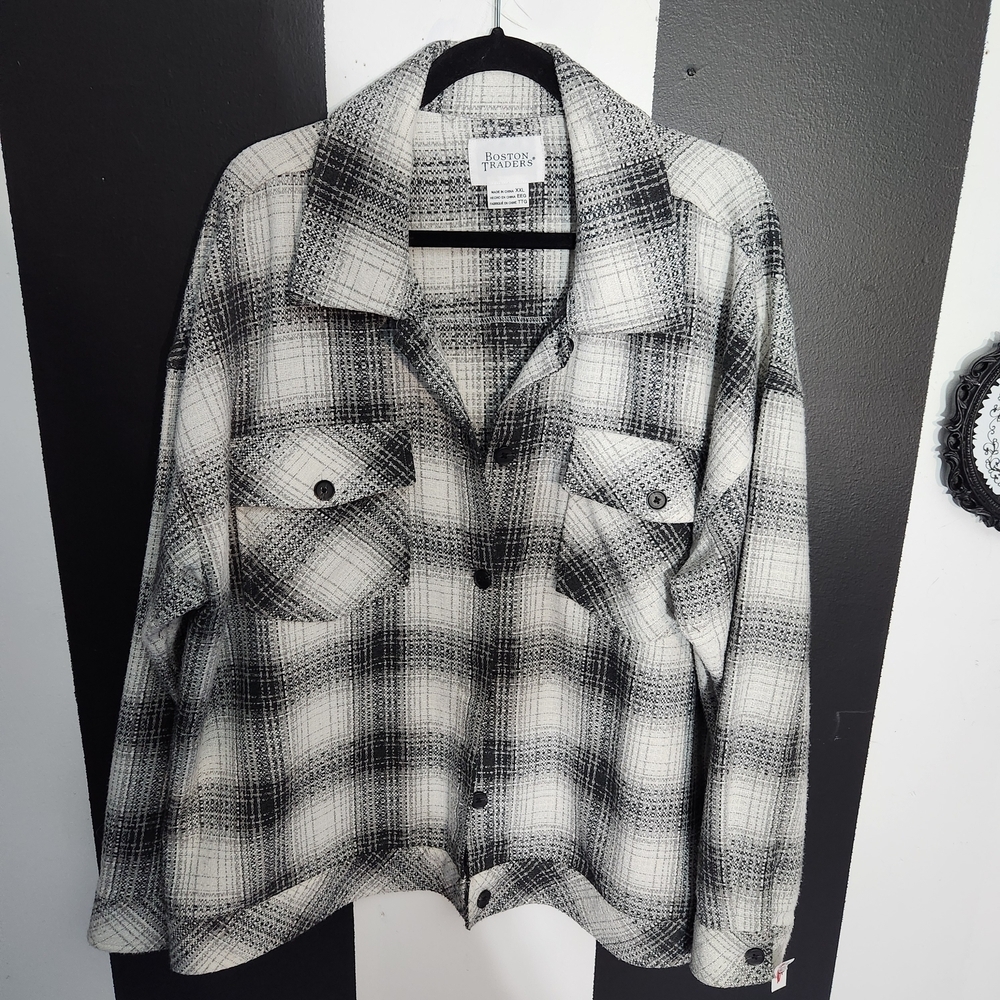 Boston Traders Black & White Plaid Utility Shacket